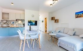 New 4 Star Apartment M&A In Town Cres