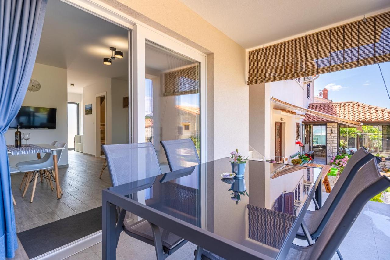 New 4 Star Apartment M&A In Town Cres Exterior foto